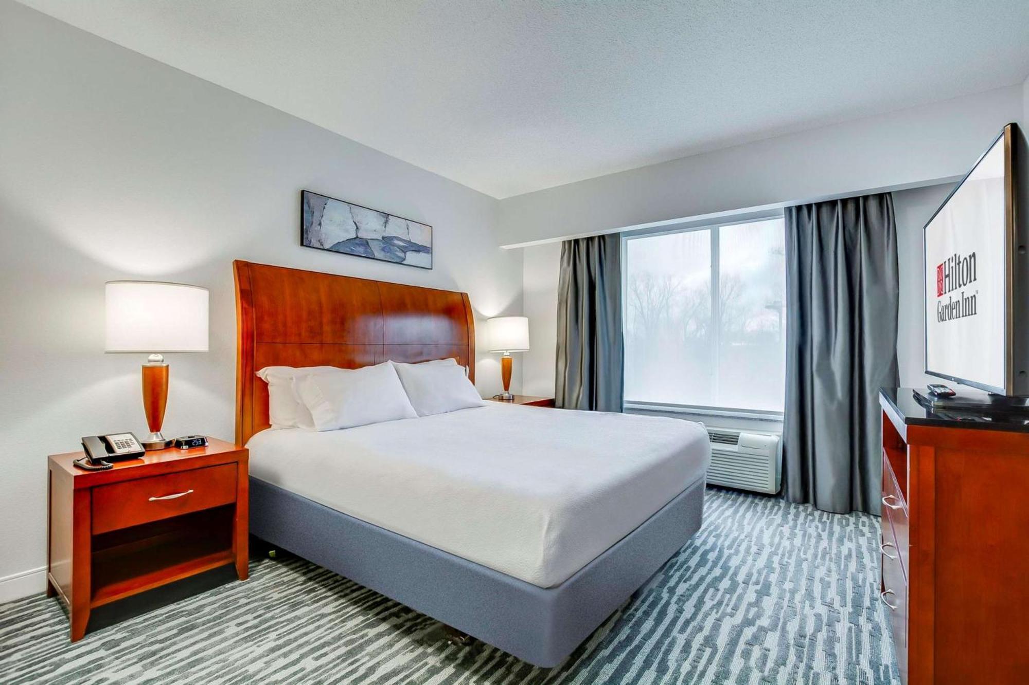 Hilton Garden Inn Louisville-Northeast מראה חיצוני תמונה