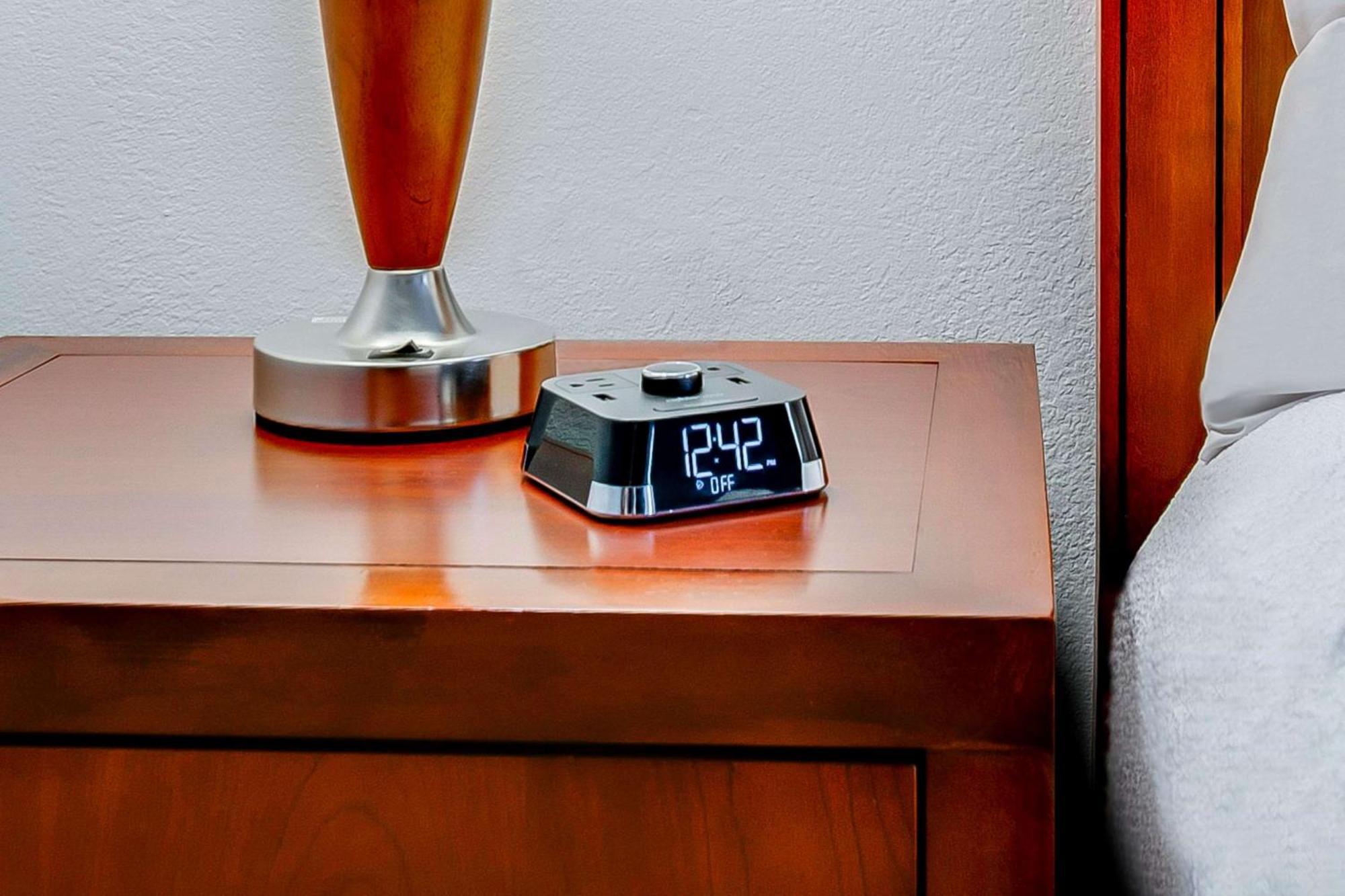 Hilton Garden Inn Louisville-Northeast מראה חיצוני תמונה
