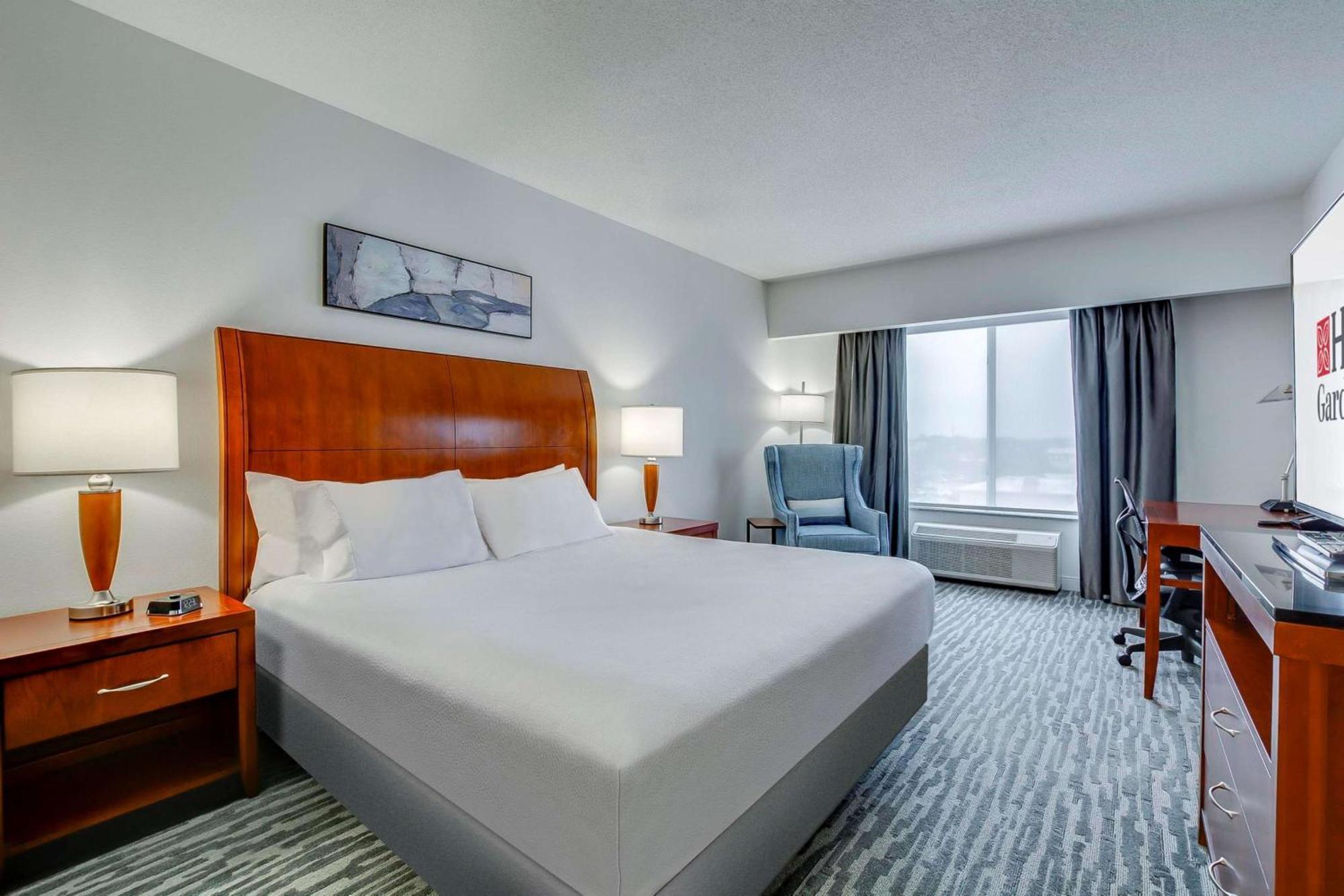 Hilton Garden Inn Louisville-Northeast מראה חיצוני תמונה