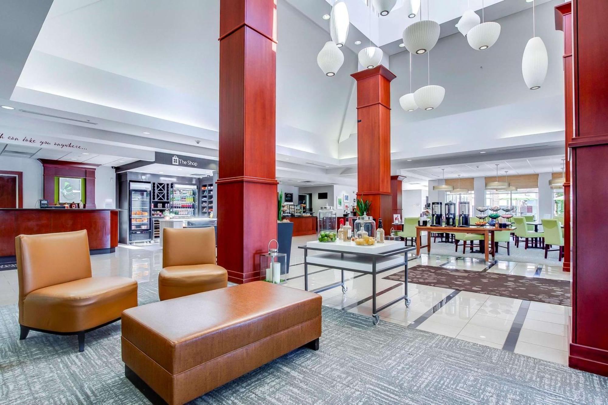 Hilton Garden Inn Louisville-Northeast מראה חיצוני תמונה